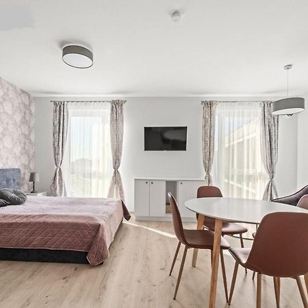 New Studio Free Parking Klaipeda Luaran gambar